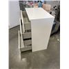 Image 2 : IKEA MALM 4 DRAWER DRESSER