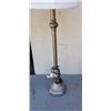 Image 2 : PAIR OF MATCHING TABLE LAMPS