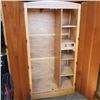 Image 2 : ANTIQUE GENTLEMANS CABINET
