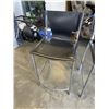 Image 2 : TWO MATCHING BAR STOOLS
