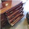 Image 2 : ITALIAN MADE DRESSER