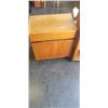 Image 2 : NIGHTSTAND WITH DRAWER AND ROLLING SHELF
