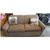 Image 1 : GREEN HIDE-A-BED WITH ACCENT PILLOWS