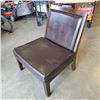 Image 1 : LARGE ACCENT CHAIR