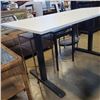 Image 2 : PRIME CABLES  ADJUSTABLE HEIGHT FRAME WITH TOP