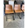 Image 2 : FOUR LEATHER STOOLS WITH METAL BASE