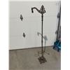 Image 1 : Antique floor lamp