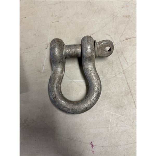 Shackle
