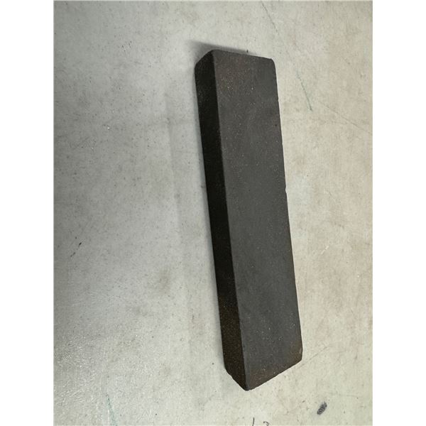 Knife sharpening block