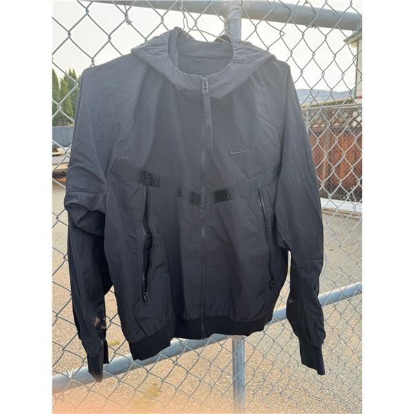 Nike small jacket