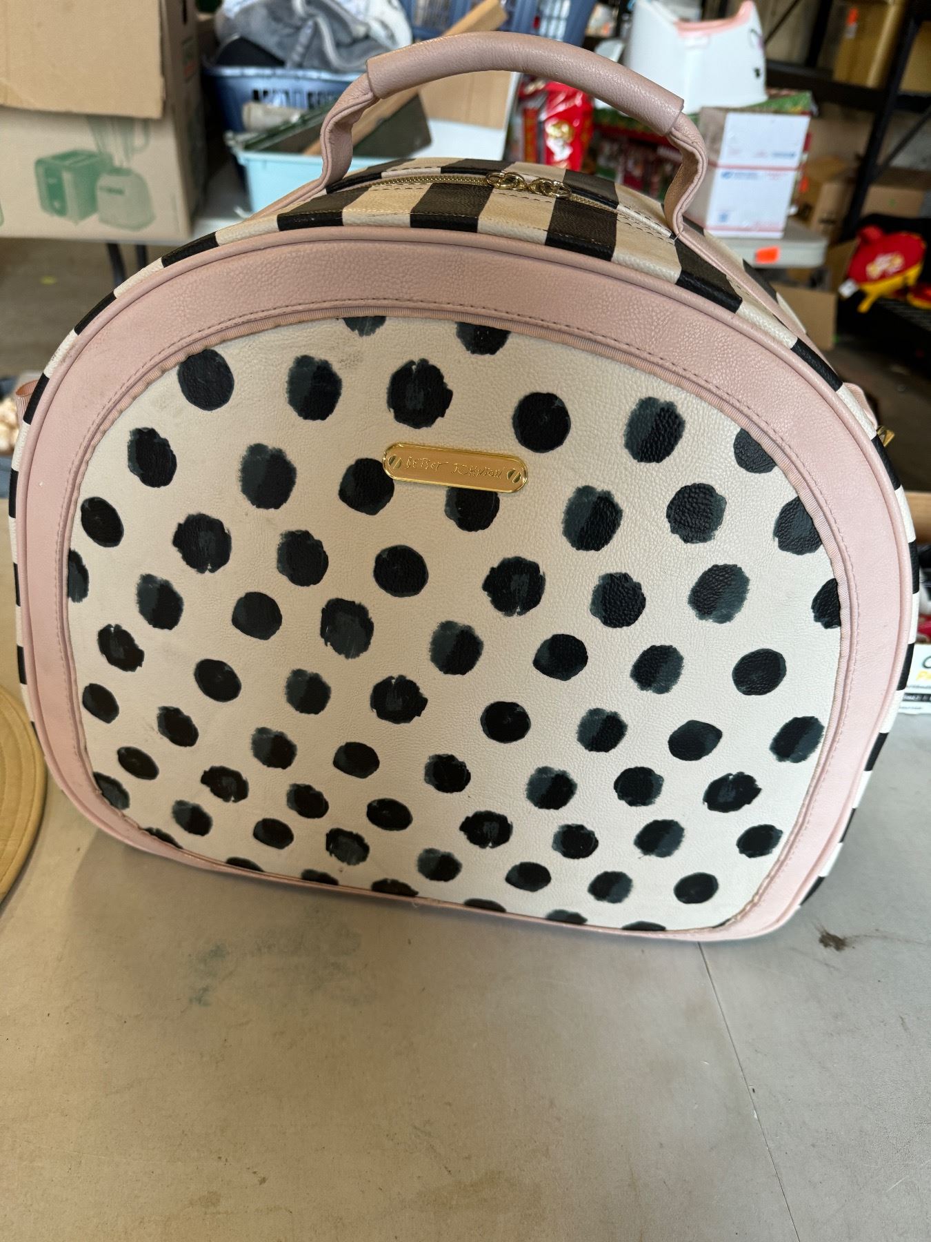 betsey johnson wedding bag