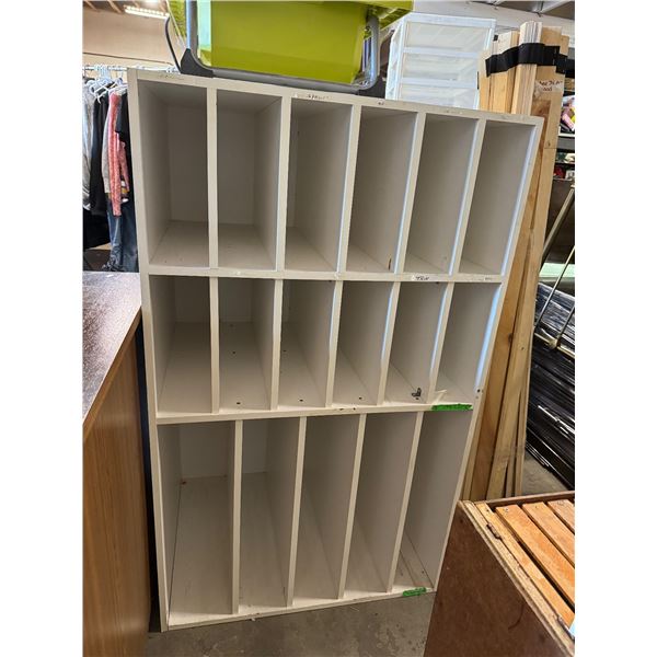 Multipurpose shelf 32x 24x53