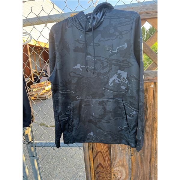 Under armor hoodie, medium
