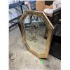 Image 1 : Mirror