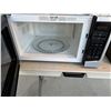 Image 2 : Oster microwave