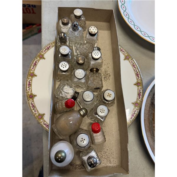Salt and pepper shakers some sterling rims