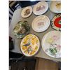 Image 4 : Assorted collectible plates