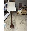 Image 1 : Floor lamp