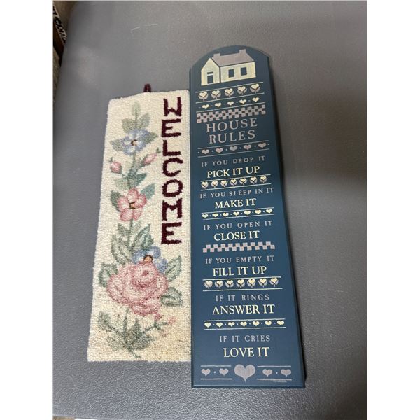 Welcome and home signs