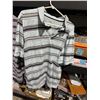 Image 1 : Footlocker, extra large shirt