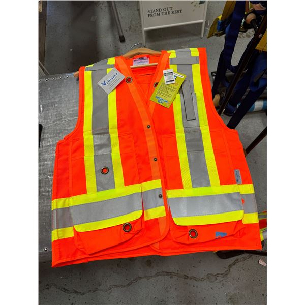 Safety vest new medium