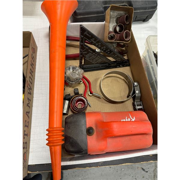 Miscellaneous garage items