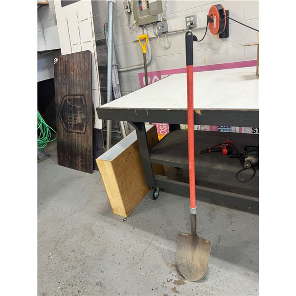 Shovel
