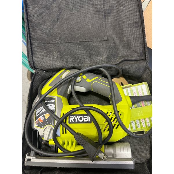Ryobi saw with blades