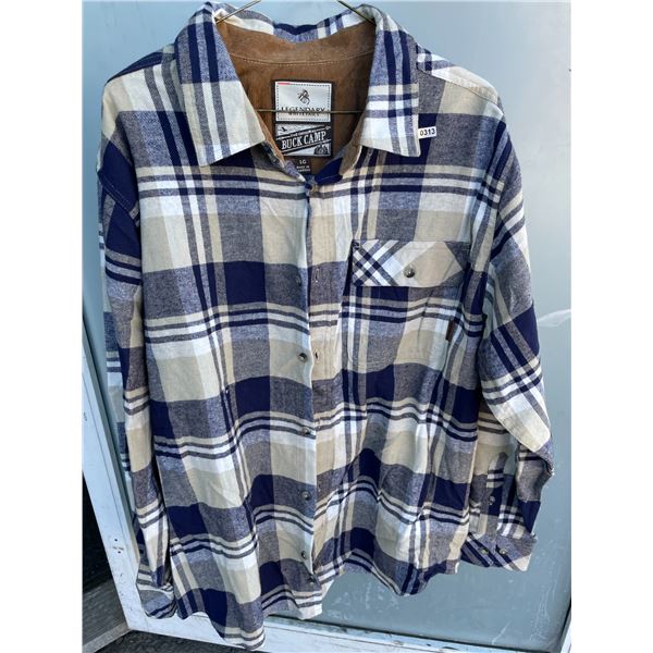 Lot of 1 Legendary Whitetails Flannel Shirt - Size Mens Large - New