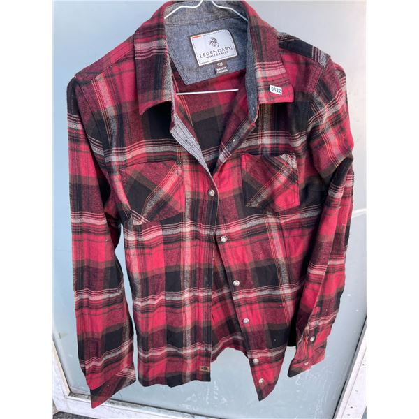 Lot of 1 Legendary Whitetails Flannel Shirt - Size Mens Small - New