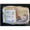 Image 2 : Lot of 1 ChillingHome Nursing/Maternity Pillow with Removable Cover - Brand New!