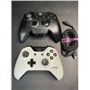 Image 1 : Lot of 2 Assorted Xbox Controllers - Used - (1x Razer Wolverine Ultimate + Other) (See Description)