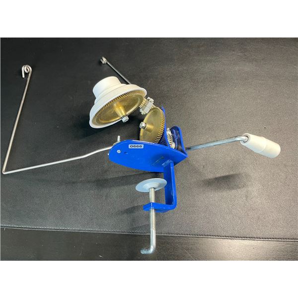 Lot of 1 Yarn Ball Winder - Hand Operated