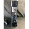 Image 4 : Lot of 1 Xbox 360 Console with 2 Controllers - Used