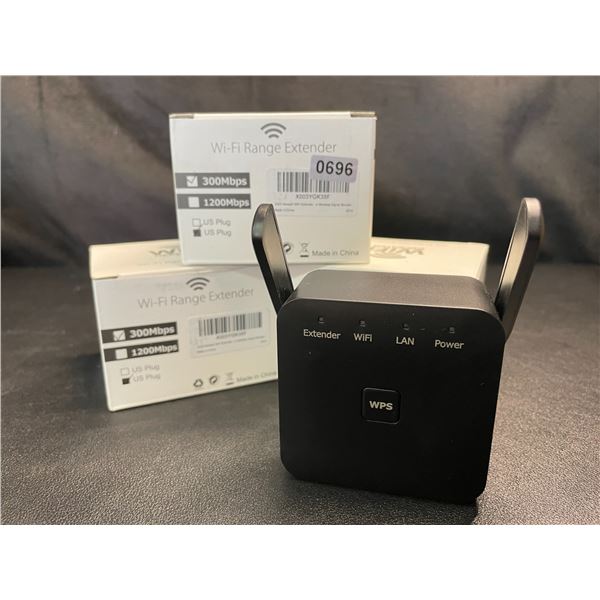 Lot of 3 Wi-Fi Range Extenders - 300Mbps - Wifi Signal Boosters - Brand New!