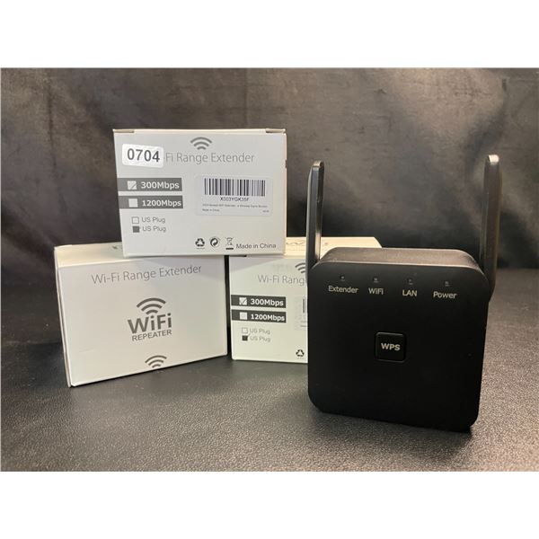 Lot of 3 Wi-Fi Range Extenders - 300Mbps - Wifi Signal Boosters - Brand New!