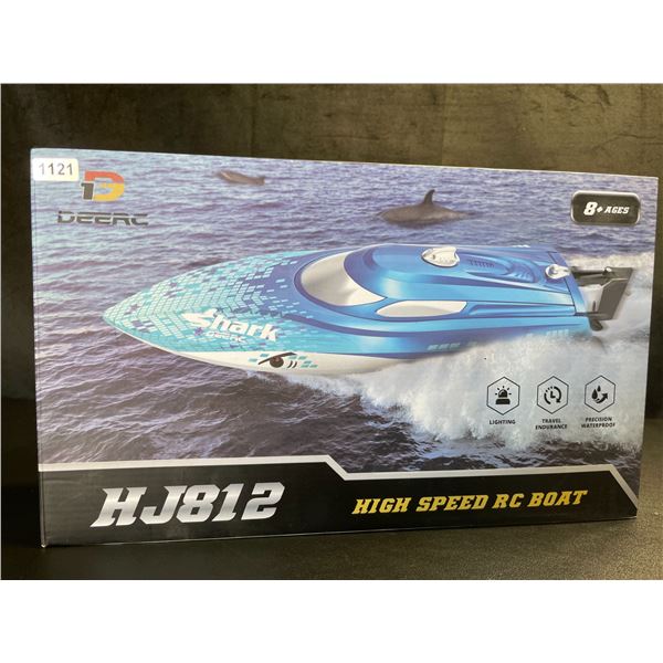 Lot of 1 DEERC HJ812 High Speed R/C Boat - Brand New!