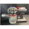 Image 1 : Lot of 1 Dyson Vacuum w/ Battery - Used