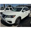 2017 Nissan Pathfinder S - CLEAN/