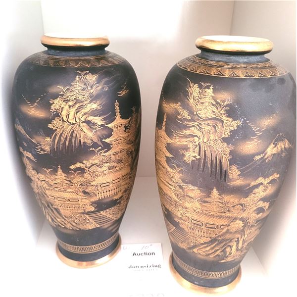 Stamped vases Japan A