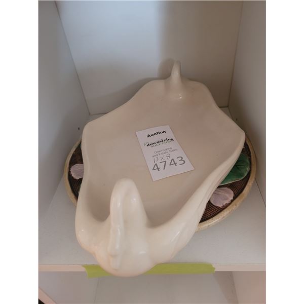 Swan platter, art dish A