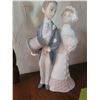 Image 2 : LLadro wedding statue A