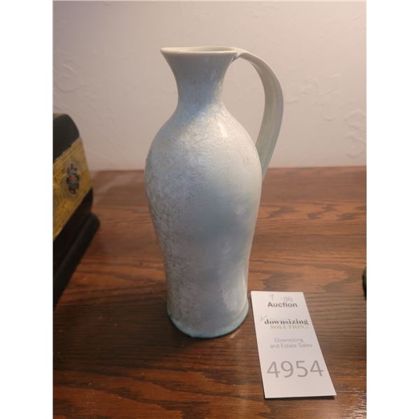 Art vase stamped Reed A