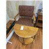 Image 1 : Vintage Furniture C