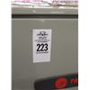 Image 2 : Trane  # TWE040E13FB2 Air Handler