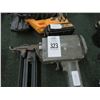 Image 2 : Bostitch Cordless Brad Nailer, Air Nailer
