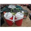 Image 1 : 4 Person Dome Tent, Thermoses