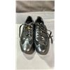 Image 4 : PAIR OF LOUIS VUITTON SHOES SIZE UNKNOWN (UNKNOWN AUTHENTICITY)