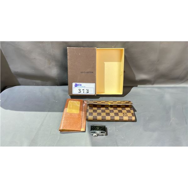 LOUIS VUITTON CLUTCH PURSE (MINOR PLASTIC SCREEN DAMAGE INSIDE, UNKNOWN AUTHENTICITY) & LOUIS