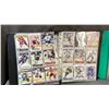 Image 2 : 4 BINDERS OF ASSORTED SPORTS CARDS